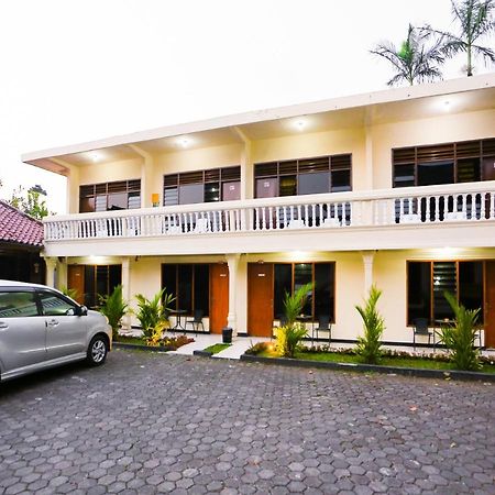 Oyo 93136 Hotel Santo Djaya 2 Bogor Bagian luar foto