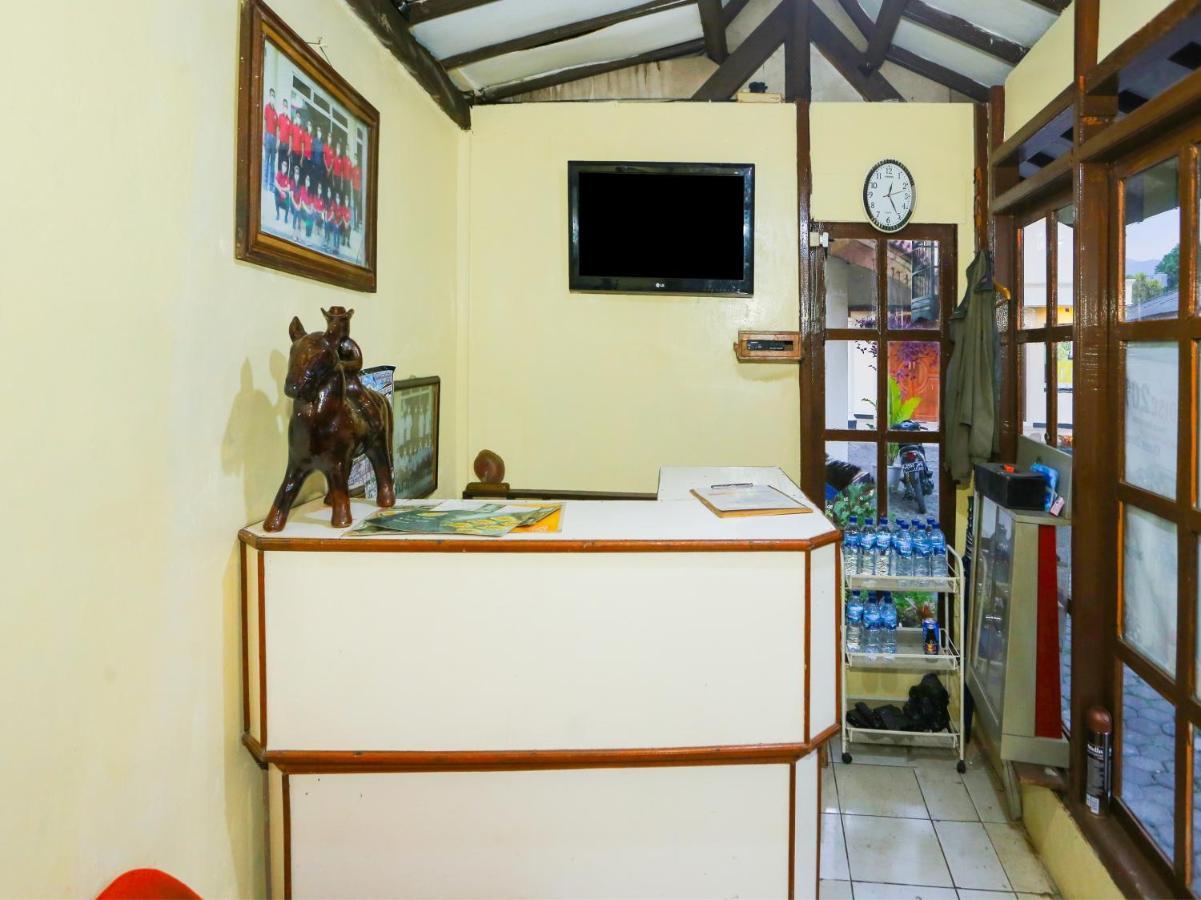 Oyo 93136 Hotel Santo Djaya 2 Bogor Bagian luar foto