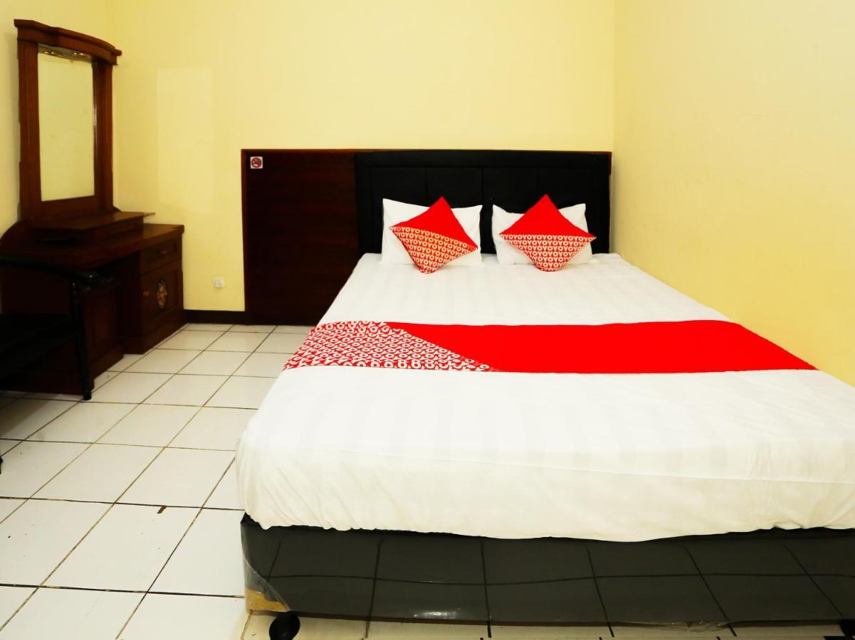 Oyo 93136 Hotel Santo Djaya 2 Bogor Bagian luar foto