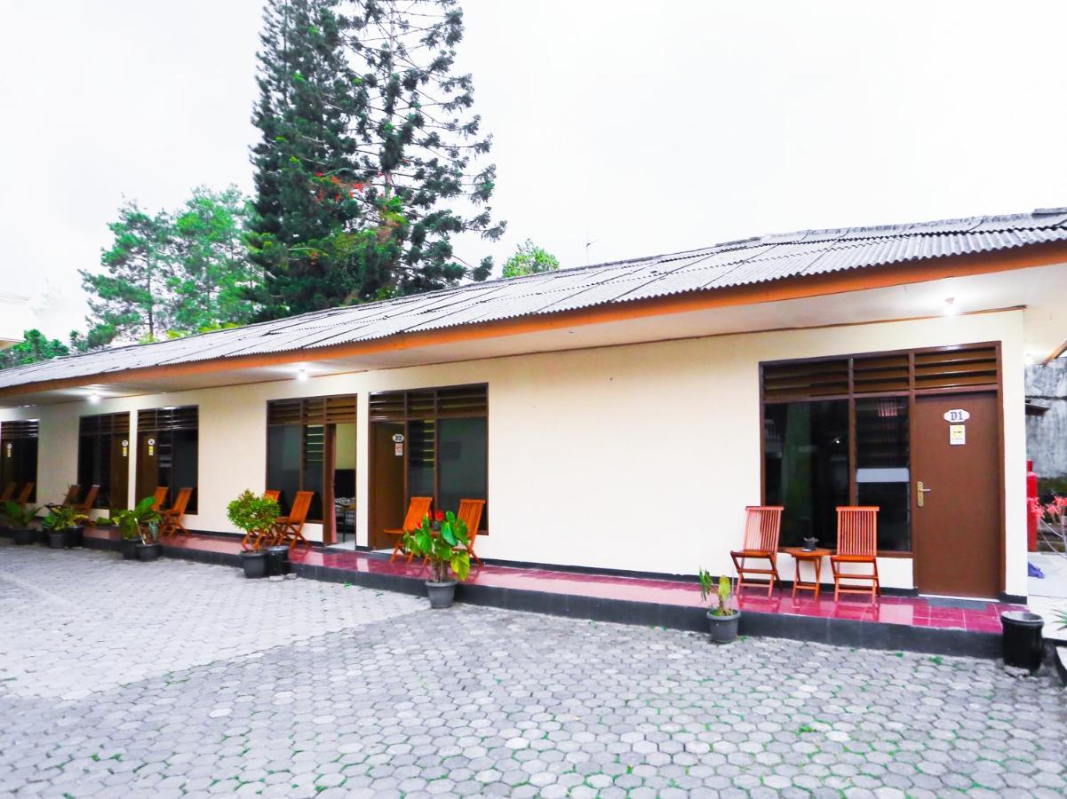 Oyo 93136 Hotel Santo Djaya 2 Bogor Bagian luar foto