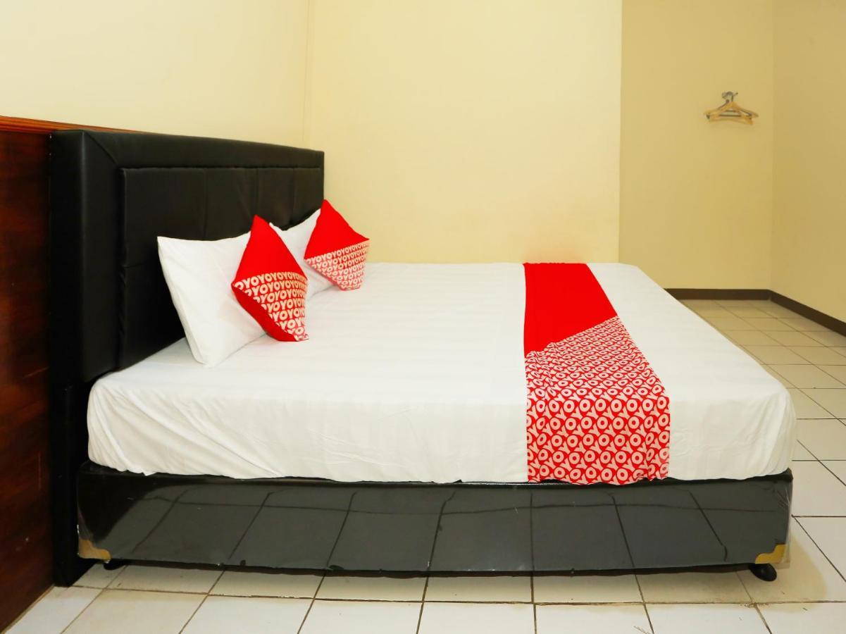 Oyo 93136 Hotel Santo Djaya 2 Bogor Bagian luar foto
