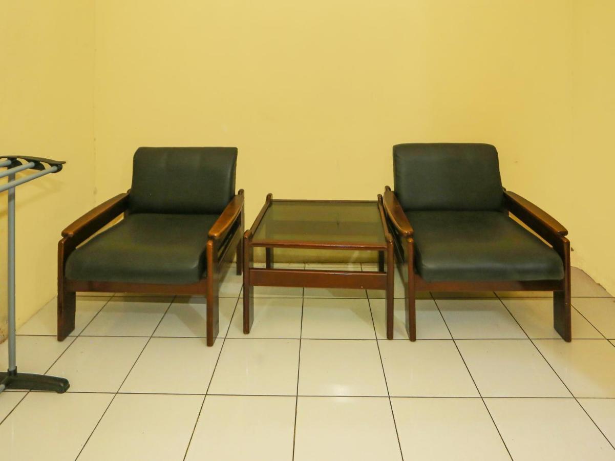 Oyo 93136 Hotel Santo Djaya 2 Bogor Bagian luar foto